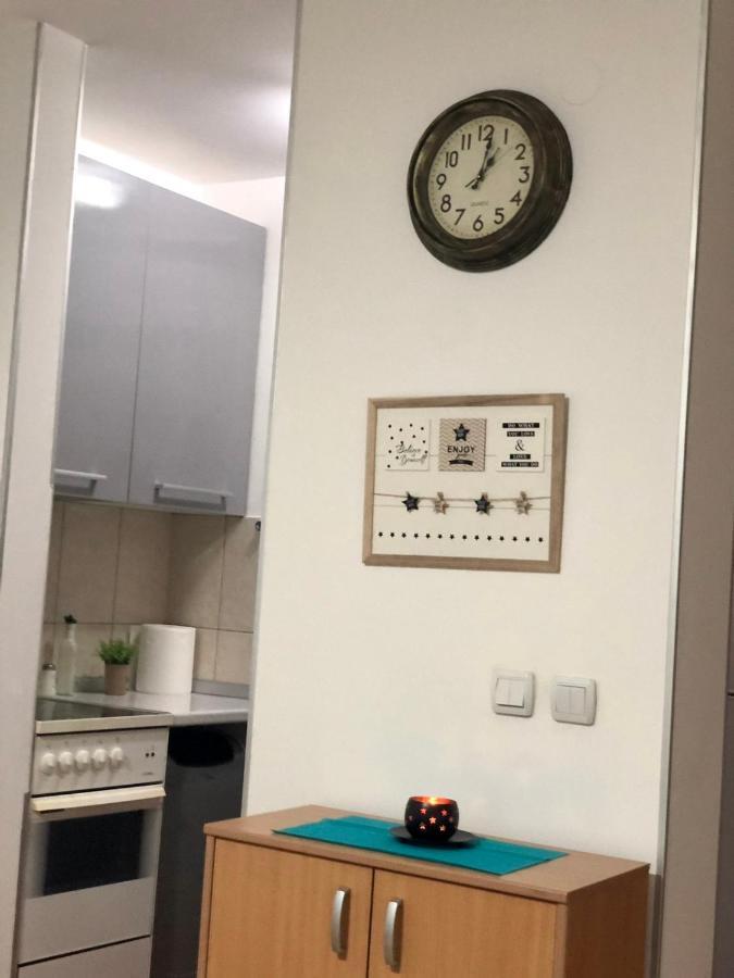 Bellavista Apartmani Stara Pazova Eksteriør billede